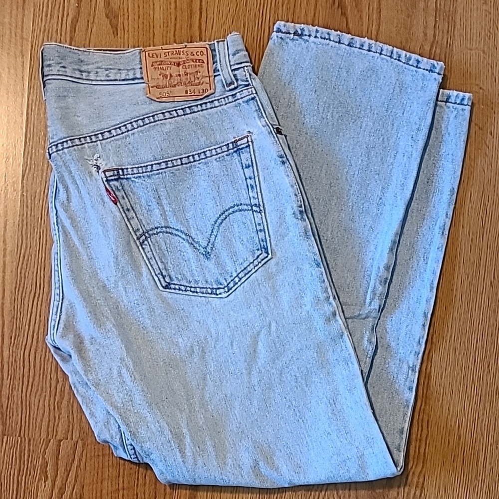 Vintage Levi's Light Blue 505 Denim Jeans